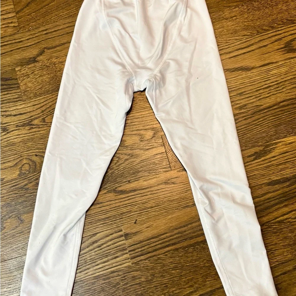 Under Armour Kids White Coldgear Leggings size YMD‎